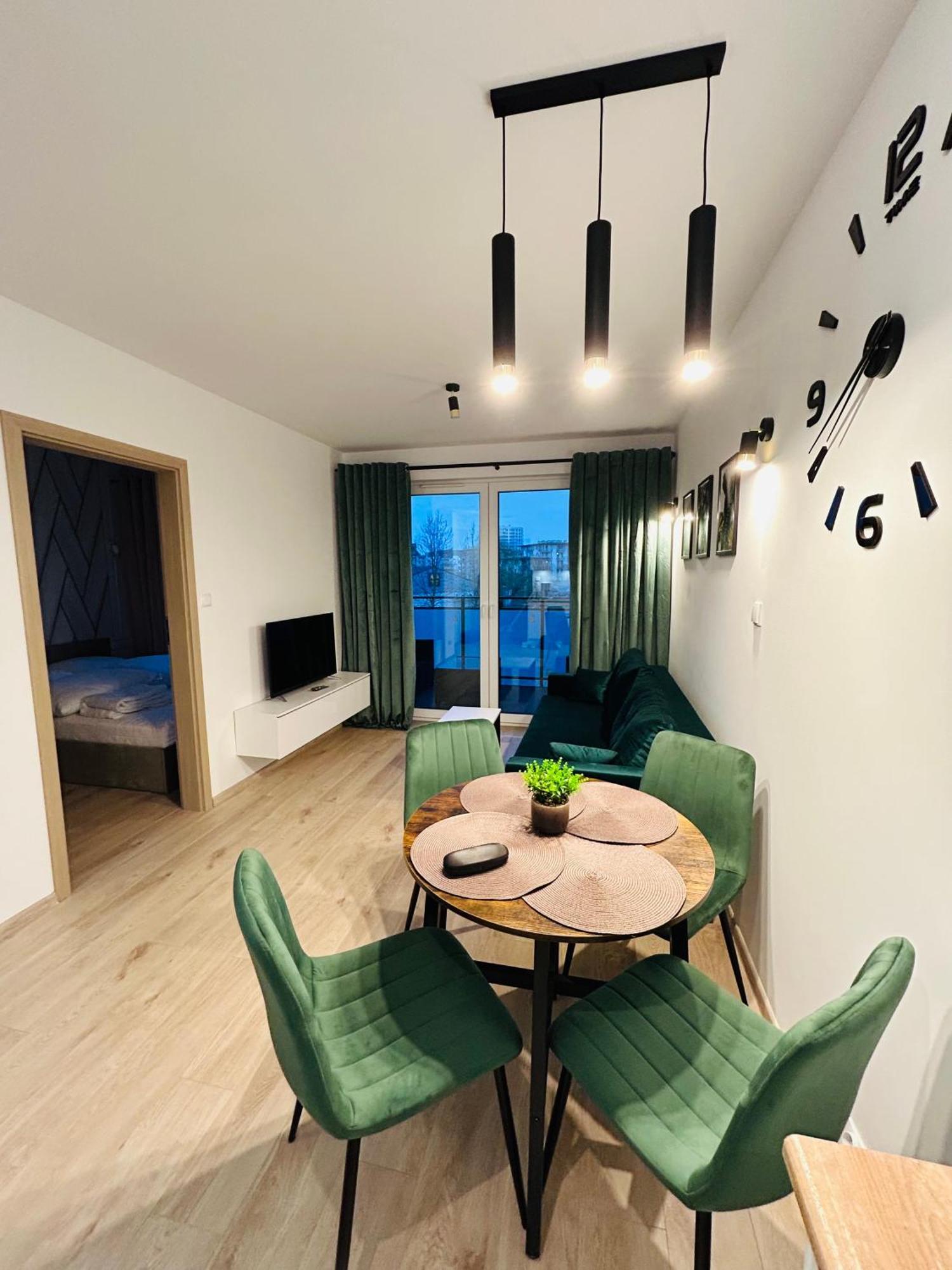 Apartment Green With Private Bike Storage Świnoujście Exteriör bild